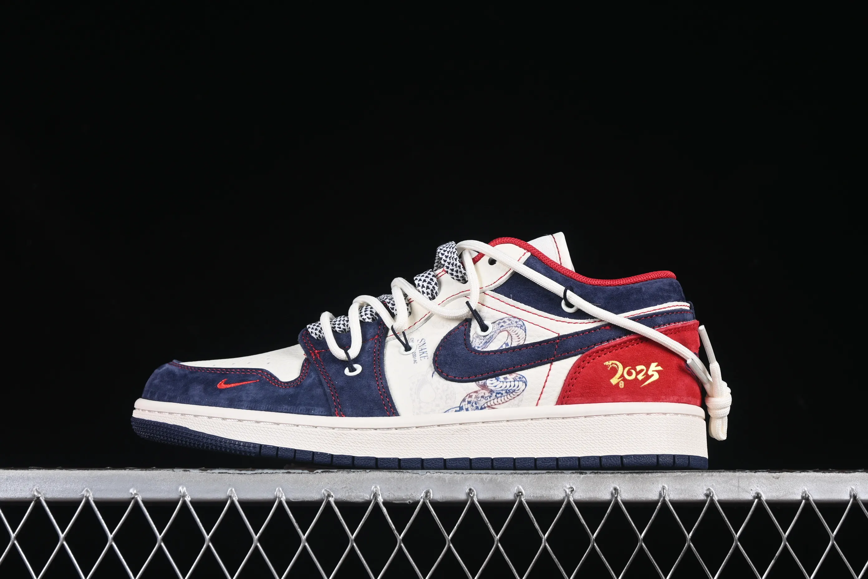 All categories Air Jordan Jordan series basketball shoes Air Jordan 1 Low High-end customization Low-top sneakers Air Jordan 1 Low OG SP AJ1 Joe 1 Year of the Snake limited edition Red and blue drawstring Low-top cultural casual sneakers SJ9950-051